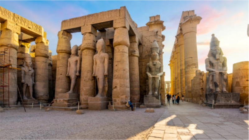 Monumentos arqueológicos de Luxor en Egipto